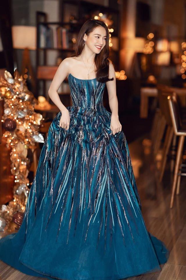 2019 là năm Nhã Phương liên tiếp gây thương nhớ bằng loạt đầm công chúa-1
