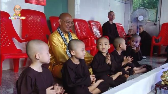 Trùm Điền Quân lên tiếng về 5 chú tiểu tại Thách thức danh hài, đưa ra tuyên bố cứng rắn-2