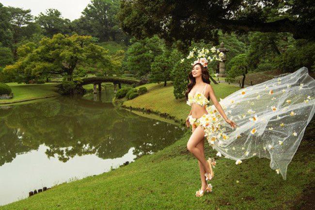 Người đẹp mặc bikini đi bay: Độc chiêu hút khách của các hãng hàng không-5