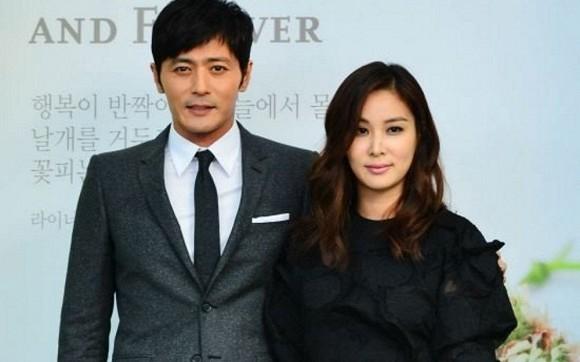 Một mình trở về Hàn sau chuyến du lịch Hawaii với vợ, Jang Dong Gun bị đồn trục trặc hôn nhân vì lùm xùm lộ tin nhắn săn gái-2