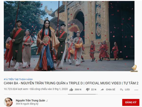 Ra mắt gần 2 tuần, khán giả mới phát hiện ra chi tiết vô lý trong MV Canh ba của Nguyễn Trần Trung Quân-1