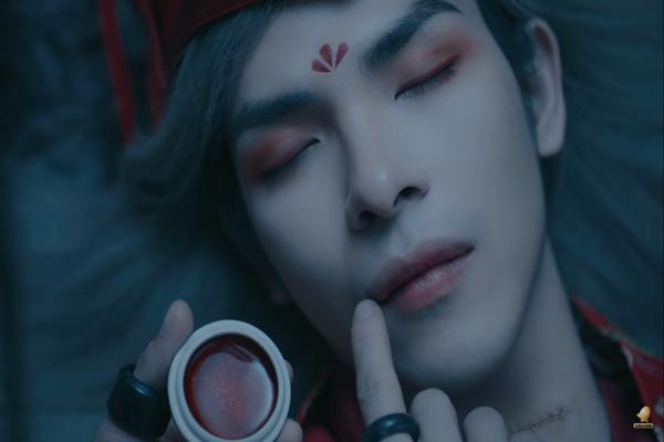 Dân mạng giúp Trung Quân thông não vì sao idol Kpop khoe thân được khen còn mình bị chê nát nước-11