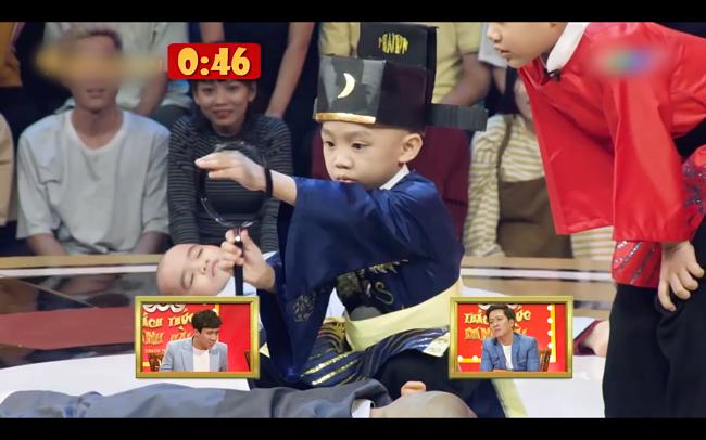 Team 5 chú tiểu diễn liên tiếp 15 vòng, lập kỉ lục hoành tráng tại gala Thách Thức Danh Hài-3