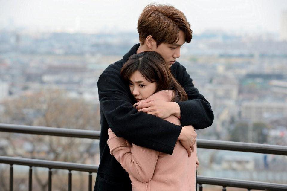 Gặp lại tình cũ tôi rút ví đưa em 3 triệu kèm câu nói nhói lòng khiến em khóc nấc-1