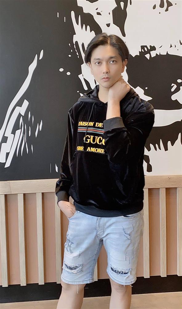 Xuất hiện với gương mặt lạ hoắc, ngay cả fan ruột cũng chẳng nhận ra ai là Tim? Tim là ai?-4