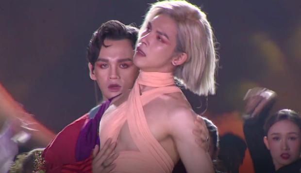 Dân mạng giúp Trung Quân thông não vì sao idol Kpop khoe thân được khen còn mình bị chê nát nước-3