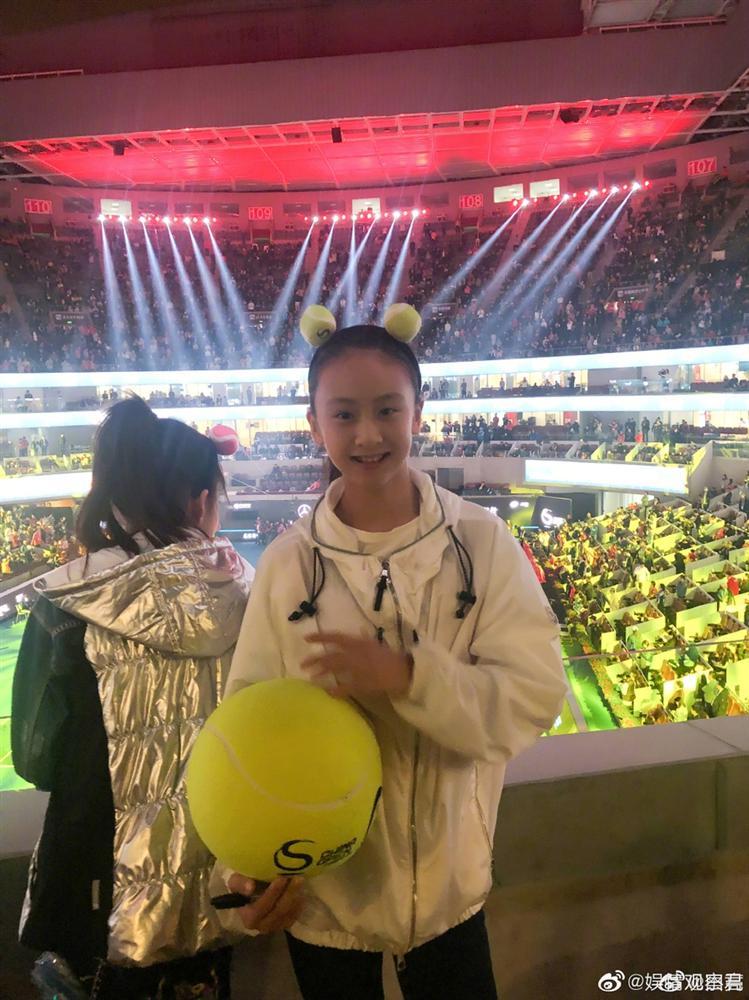 Sao nhí Bố ơi mình đi đâu thế thông minh, xinh xắn, 11 tuổi đã cao 1m70-7