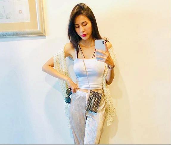 Minh Hằng, Nhã Phương gây lo lắng khi lộ thân hình gầy guộc-6