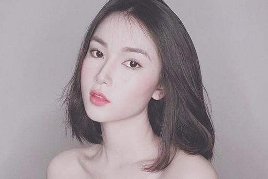 Bạn gái tin đồn Bùi Tiến Dũng an ủi U23, nhắn đội về quê kịp ăn Tết