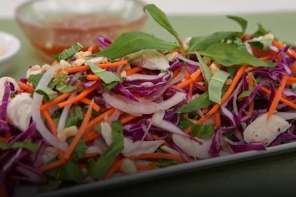 Bếp trưởng 9X gợi ý 5 món gỏi kèm nước sốt trộn, vừa ăn chơi lại rất đưa cơm-6