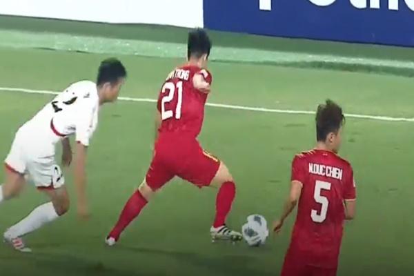 Bạn gái gọi Đức Chinh là người hùng của em-9