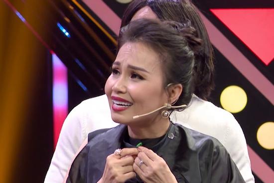 Cẩm Ly kể chuyện từng bị ông xã Minh Vy ép cắt tóc