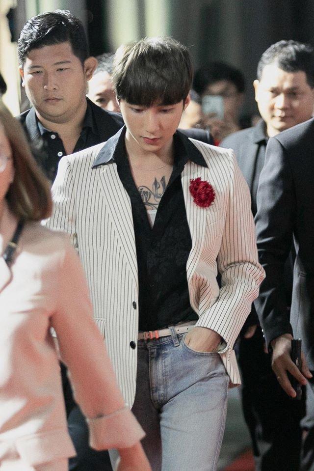 Món phụ kiện nhỏ nhưng có võ được Sơn Tùng M-TP xài từ năm này sang năm khác-2