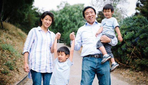 Vợ ứng cử viên tổng thống tiết lộ bị sàm sỡ khi khám thai, bác sĩ cố tình sờ soạng-3