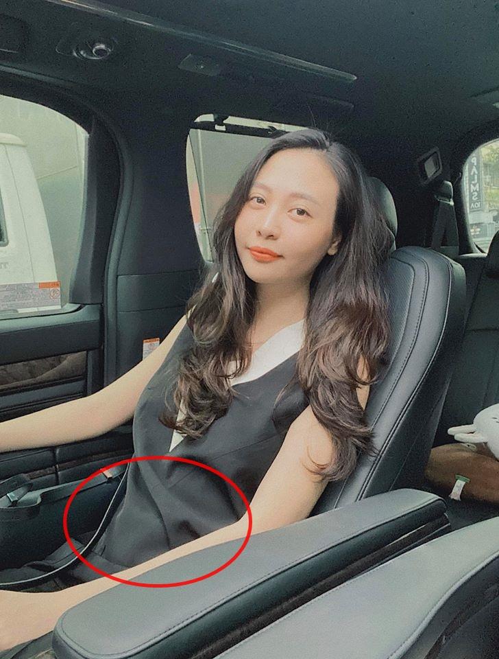 Giữa tin đồn mang thai, bà xã Cường Đô La để lộ vòng 2 lùm xùm-4