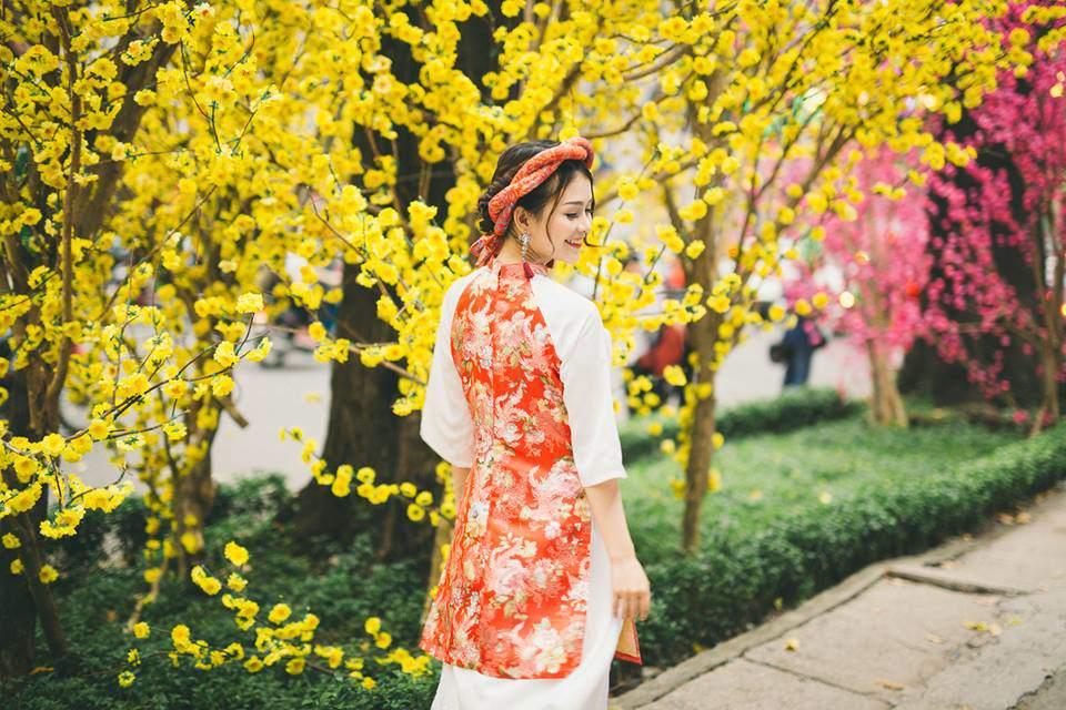 Phố Ông Đồ chính thức mở cửa, tấp nập du khách ngày cận Tết-1