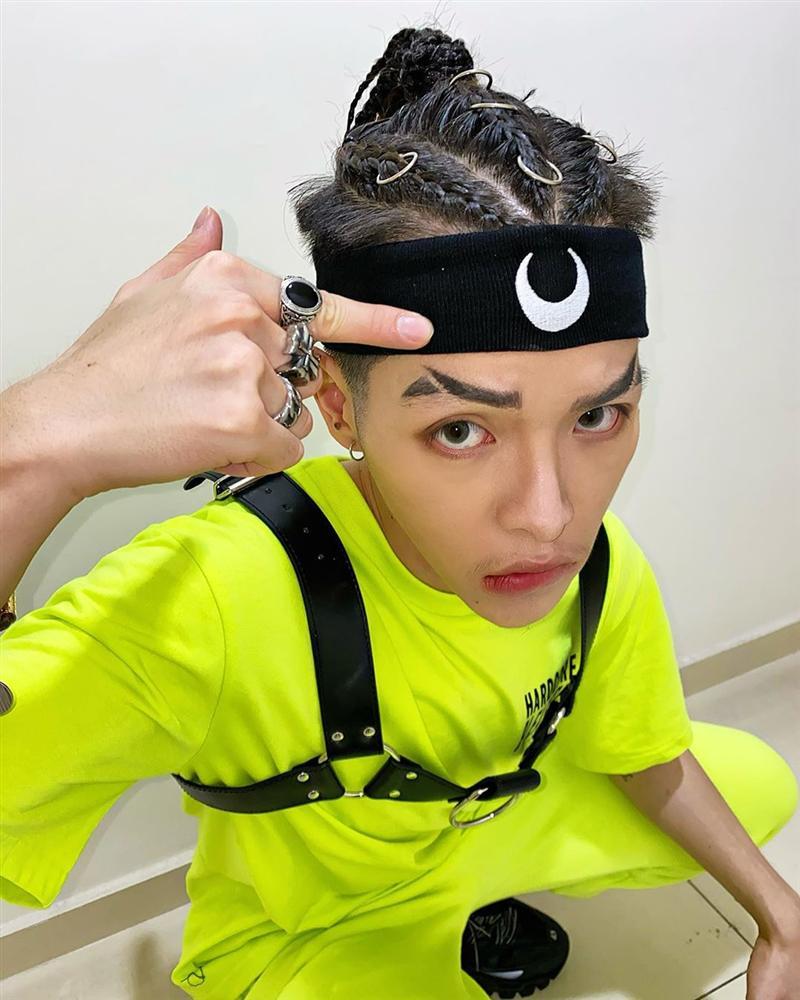 Mặc Đức Phúc chối đây đẩy, dân mạng vẫn quả quyết mặt giống Erik không chệch một phân-4