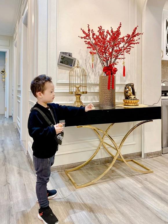 Khoe ảnh con trai, hotmom Ly Kute làm ai cũng ngạc nhiên với ngoại hình ngày một đổi khác của Khoai Tây-3