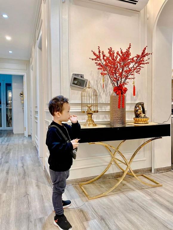 Khoe ảnh con trai, hotmom Ly Kute làm ai cũng ngạc nhiên với ngoại hình ngày một đổi khác của Khoai Tây-2