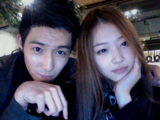 Ảnh hiếm Sulli chụp chung với anh trai-1