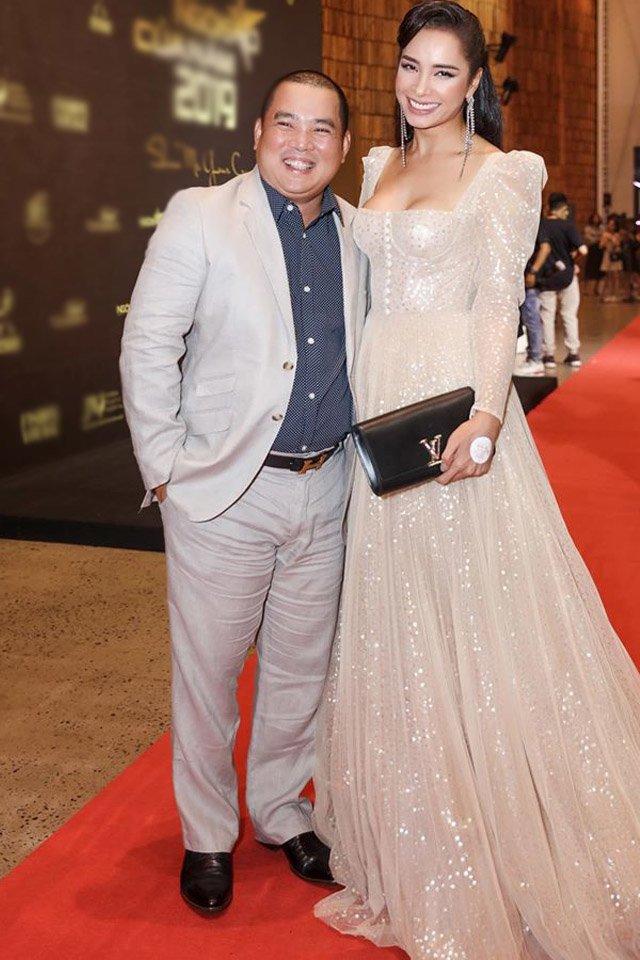 Minh Khang và Thúy Hạnh: cặp vợ chồng số 10 dù chênh lệch vóc dáng nhưng luôn đồng điệu thời trang-3