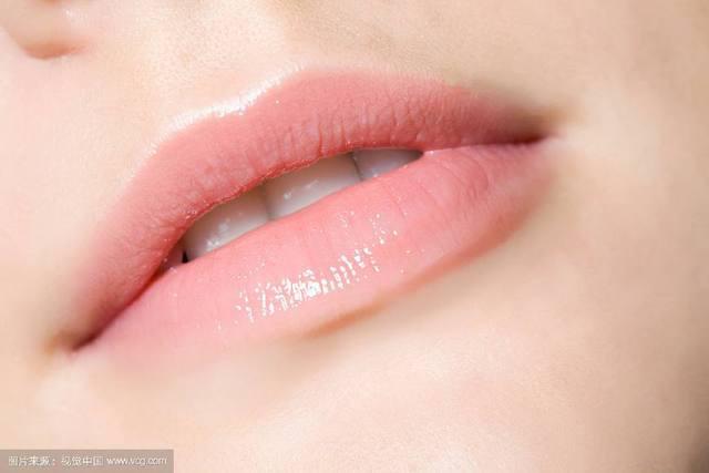 Phụ nữ sở hữu phúc tướng này, trời sinh mang mệnh thiếu phu nhân, cả đời sống trong áo gấm nhung lụa, hậu vận vừa hạnh phúc vừa giàu có-3