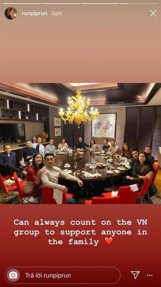 Đến chơi nhà bạn trai lại tình tứ không rời, Phillip Nguyễn - Linh Rin làm vợ chồng Hà Tăng cũng phải học hỏi-1