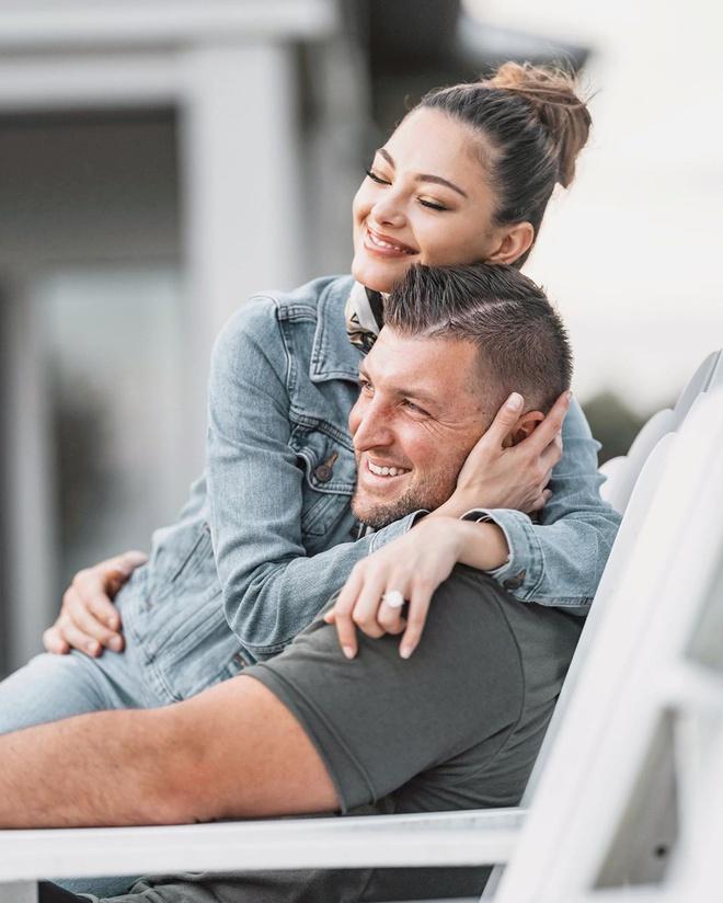 Hoa hậu Hoàn vũ 2017 kết hôn với tuyển thủ bóng chày-6