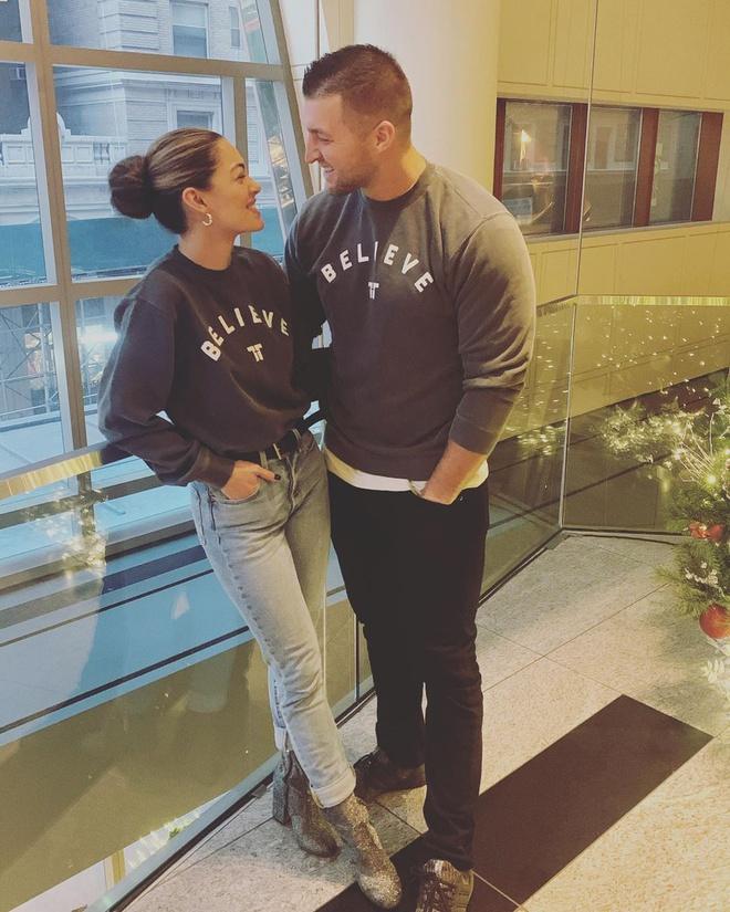 Hoa hậu Hoàn vũ 2017 kết hôn với tuyển thủ bóng chày-13