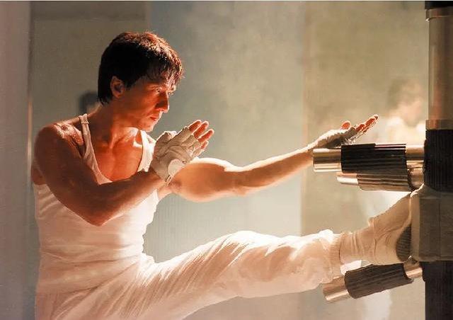 Nhìn lại sự nghiệp Thành Long và Châu Tinh Trì: Hai lão làng bất khả chiến bại của điện ảnh Trung Hoa-6