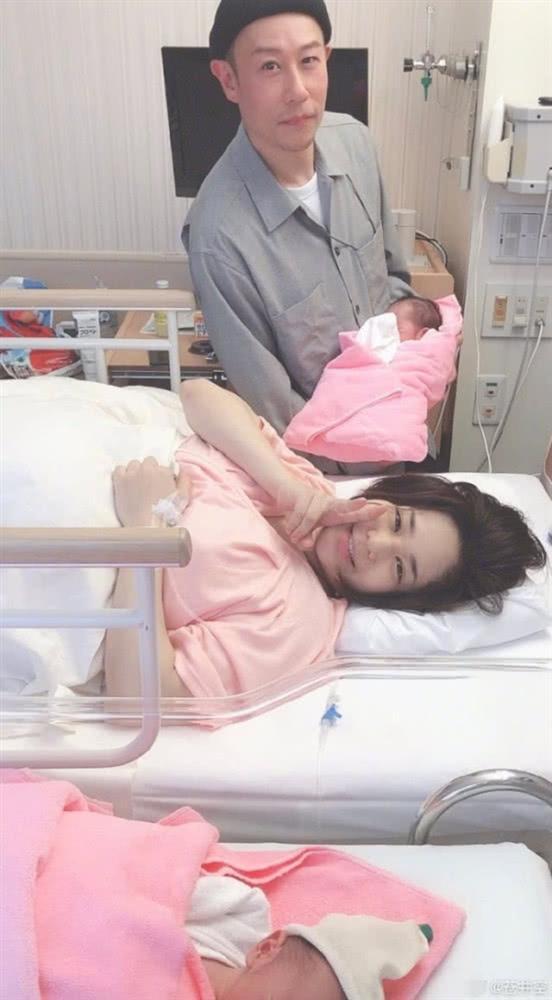 Đám cưới siêu bí mật của Thánh nữ JAV Aoi Sora gây bất ngờ: Mời 16 khách, chỉ rò rỉ 2 tấm ảnh hiếm hoi-4