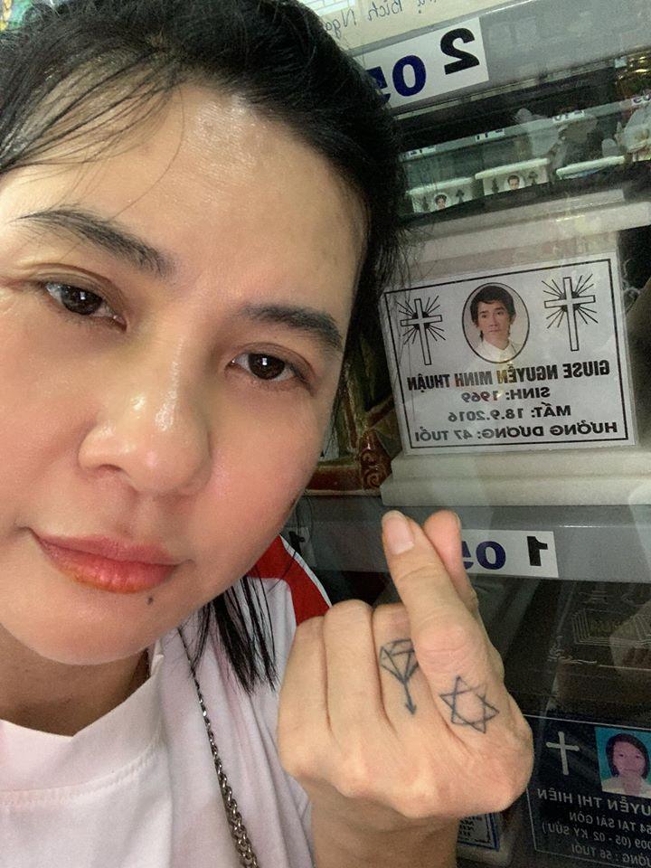 Viếng mộ Minh Thuận ngày giáp Tết, Cát Phượng nói gở: Rồi sẽ đến lượt em-1