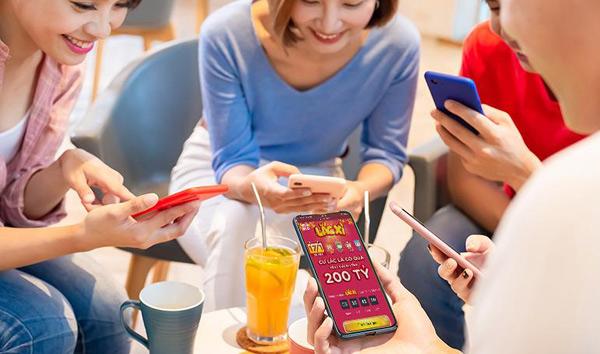 An nhàn như Hari Won: Sắm Tết chỉ cần chiếc điện thoại-2