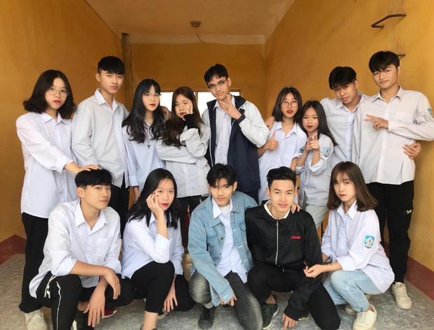 Bức ảnh toàn trai xinh gái đẹp ở Hải Dương gây chú ý trên mạng-2