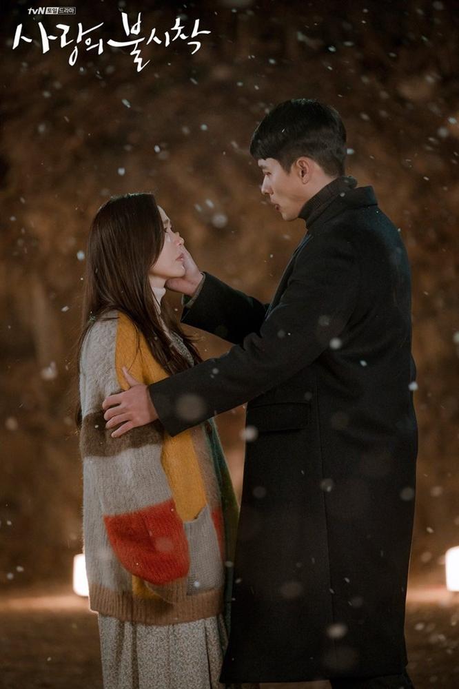 9 khoảnh khắc đốn tim của Jung Hyuk trong Hạ cánh nơi anh-8