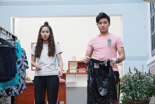 Phim truyền hình Tết 2020: Xúc động nhất là người cha như đóa mai giả, nở vô hồn đợi con-1