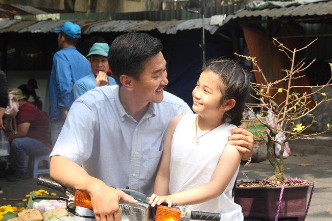 Phim truyền hình Tết 2020: Xúc động nhất là người cha như đóa mai giả, nở vô hồn đợi con-5