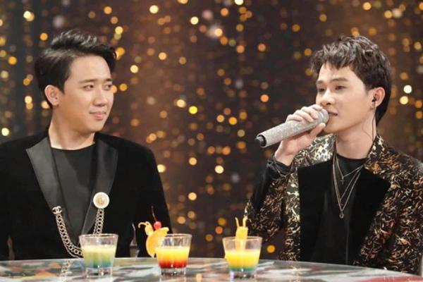 Màn hát live bị cắt sóng của Jack đêm 30 Tết-1