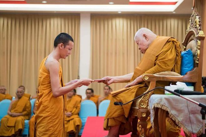 Vì sao Hoa hậu chuyển giới Thái Lan phẫu thuật trở lại làm đàn ông?-8