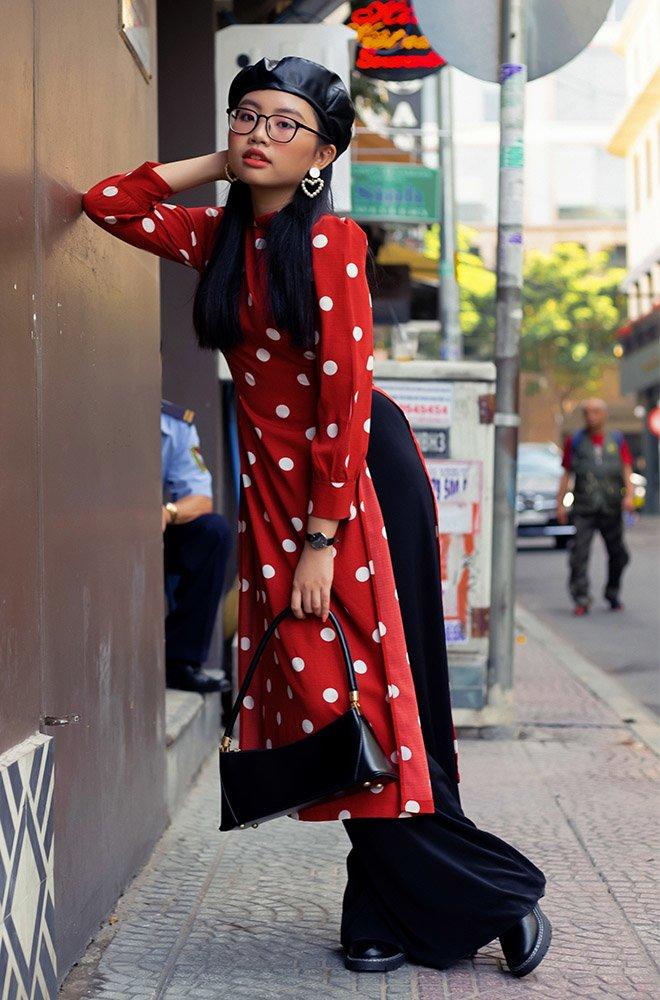 Mặc áo dài sành điệu như Phương Mỹ Chi: xách túi kẹp nách, mang boots siêu ngầu-1