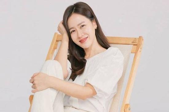 Đã đẹp xuất sắc lại hay 'thả thính' bảo sao Son Ye Jin ở tuổi U40 vẫn hút fan đến vậy