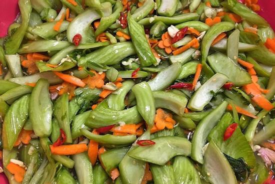 Dưa muối nhà nào cũng ăn, có một loại không nên ăn vì gây ung thư