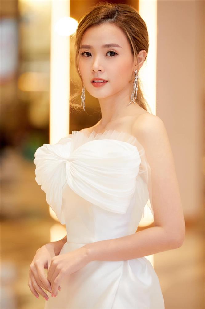 Dàn sao hot nhất showbiz Việt chúc Tết độc giả 2Sao.vn, mùa xuân mới rộn ràng biết mấy!-10