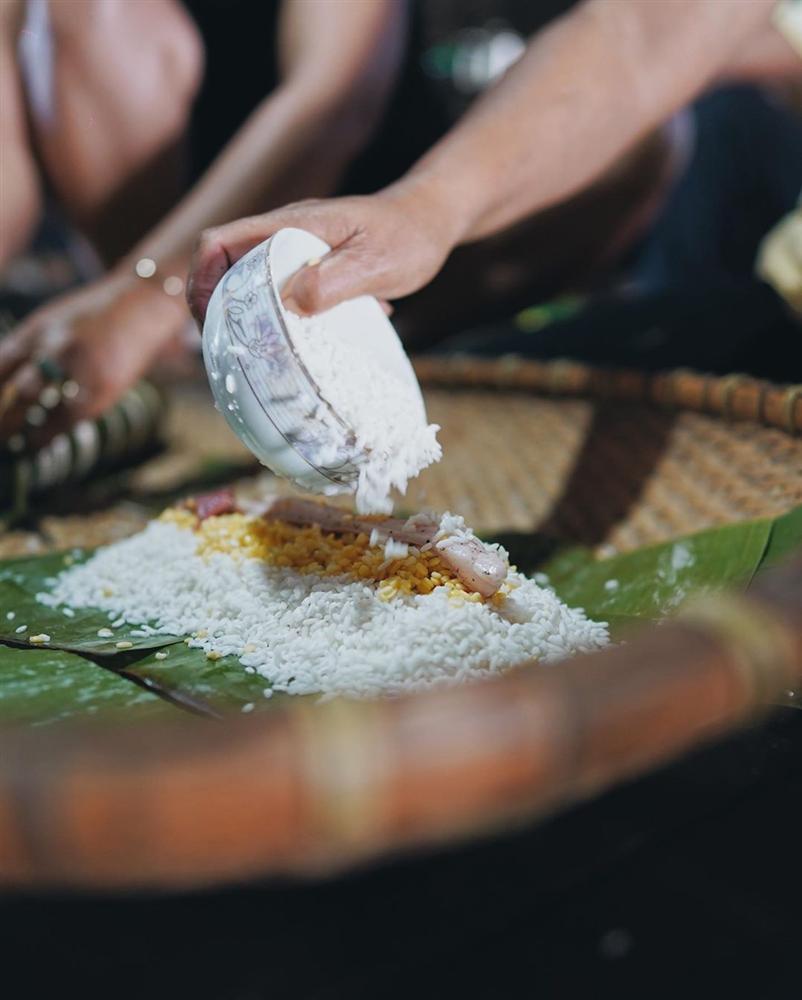 HHen Niê gói bánh tét ăn Tết, thành quả của hoa hậu khiến nhiều người phải bất ngờ-7