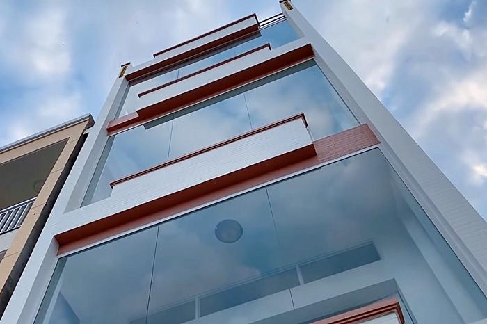 Thủy Tiên khoe nhà 5 tỷ đồng mua tặng mẹ-1