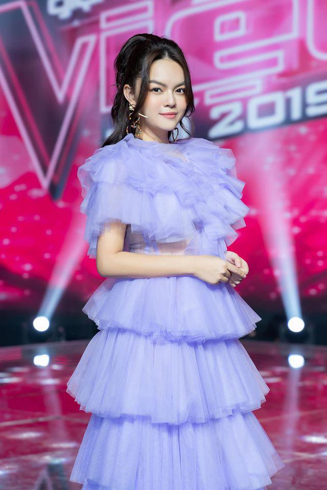 3 chị đại tuổi Tý của Vbiz: Ngoài điểm chung là độc thân, chưa chồng thì sắc vóc và gu thời trang tuổi 35 luôn khiến chị em chạy theo không kịp-5