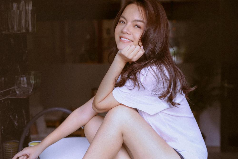 3 chị đại tuổi Tý của Vbiz: Ngoài điểm chung là độc thân, chưa chồng thì sắc vóc và gu thời trang tuổi 35 luôn khiến chị em chạy theo không kịp-7