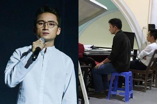 Khoảnh khắc yên bình mùng 1 Tết: Phan Mạnh Quỳnh giản dị đến nhà thờ đánh đàn phục vụ bà con giáo dân