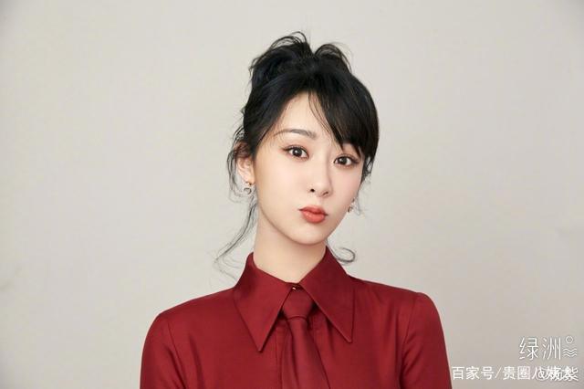 Dàn sao Hoa ngữ làm gì trong ngày đầu năm mới để cả năm may mắn cát tường?-5