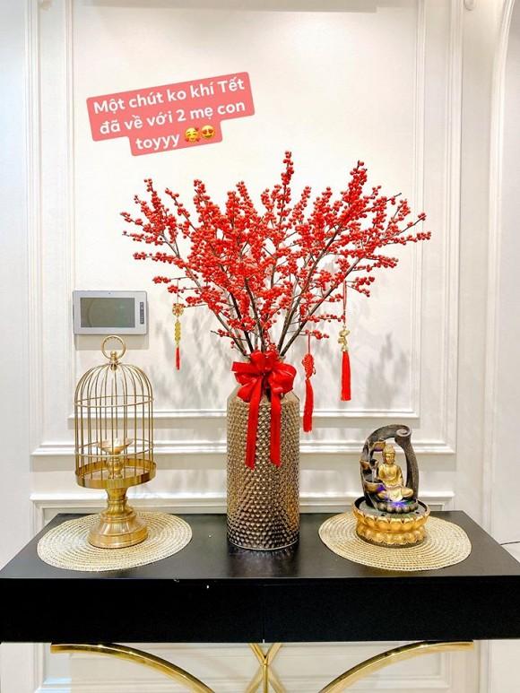 Khoe ảnh đón Tết tuổi 30, Ly Kute làm ai cũng xuýt xoa khi sống trong căn hộ sang trọng-5